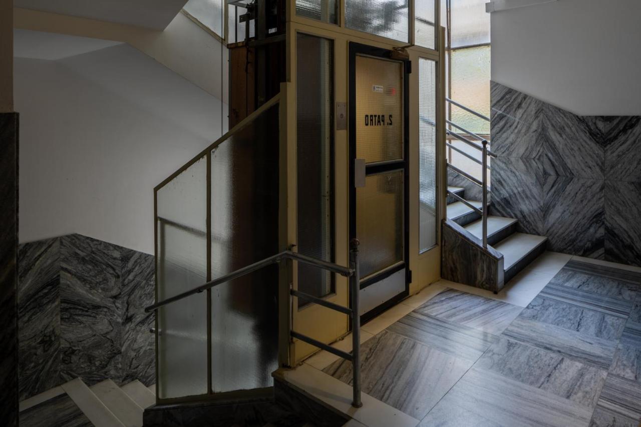 Deluxe Apartment In Old Town By Prague Days Экстерьер фото