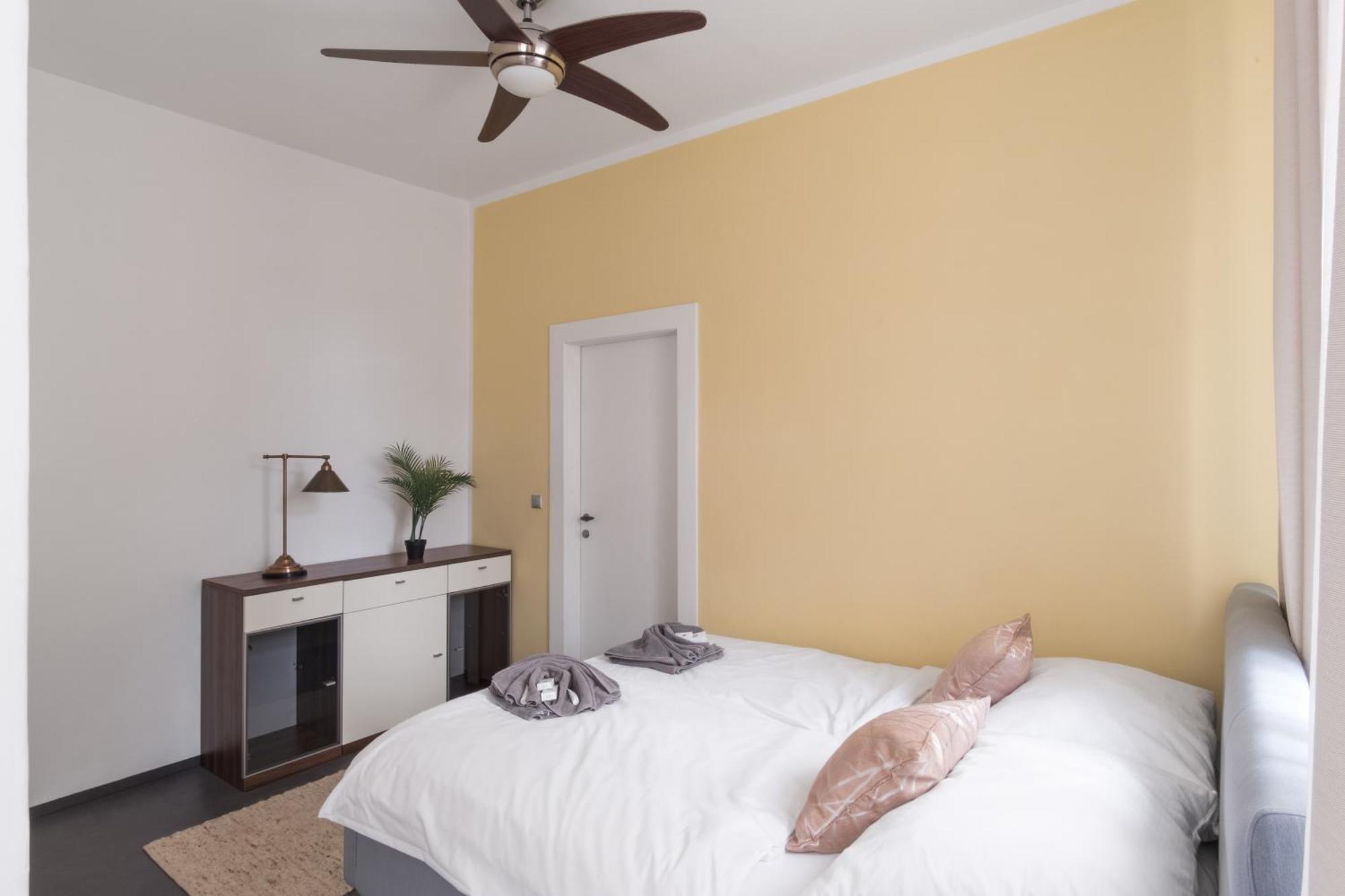 Deluxe Apartment In Old Town By Prague Days Экстерьер фото